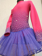 Платье из термоткани "Флуффи" малиновое с градиентом